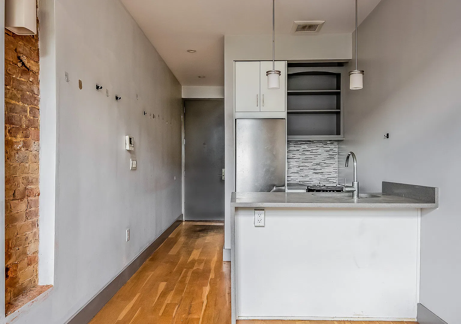1000 Fulton Street — Photo 2