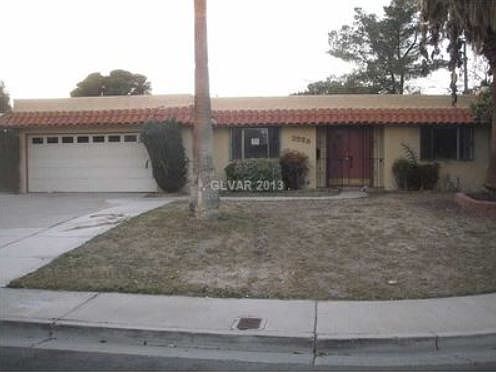 1st image of 3529 Barcelona St