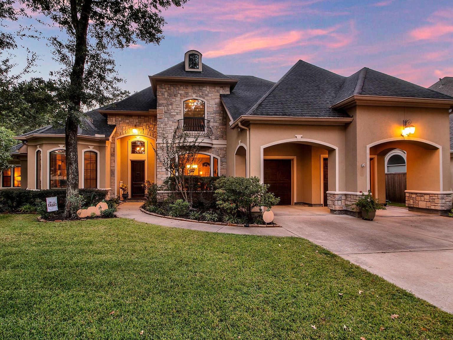 13715 Vintage Centre Dr, Houston, TX 77069 | Zillow