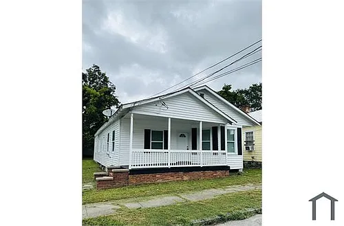 1831 Ellis St Photo 1