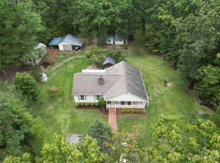 256 Georgewoods Dr, Dallas, NC 28034