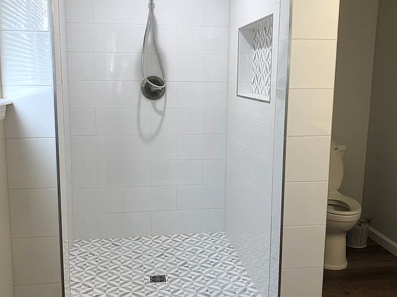 5th image of 6523 S 218 East Ave