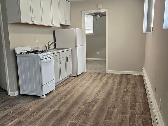 2nd image of 1707 Thomas Ave W #1715-1