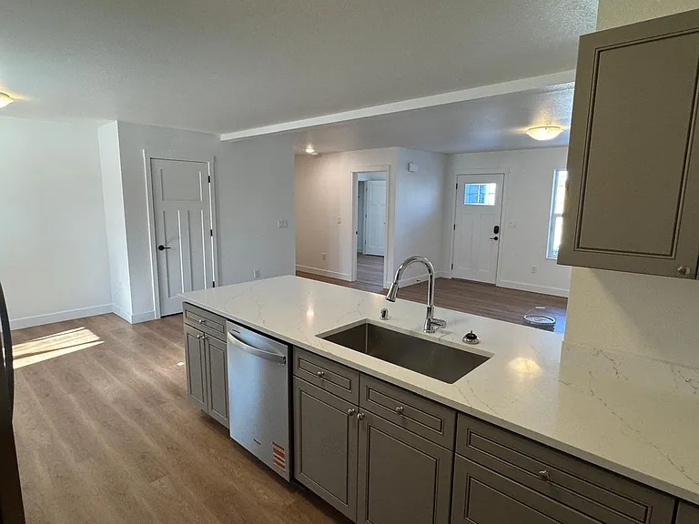 16840 Park Place St #PP-1 — Photo 4