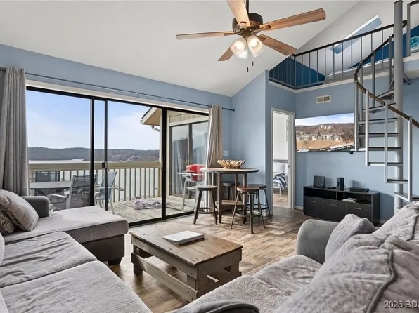 2500 Bay Point Dr #643, Osage Beach, MO 65065