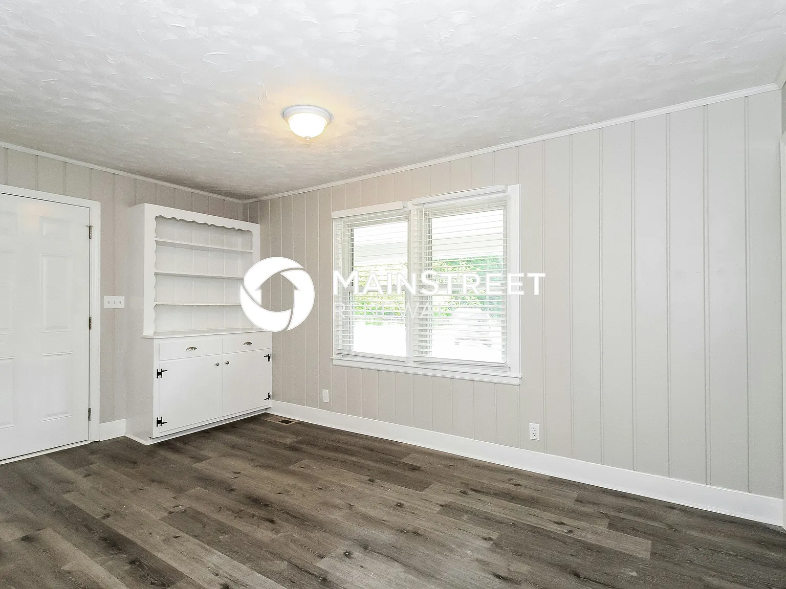 2114 Haymount St — Photo 4
