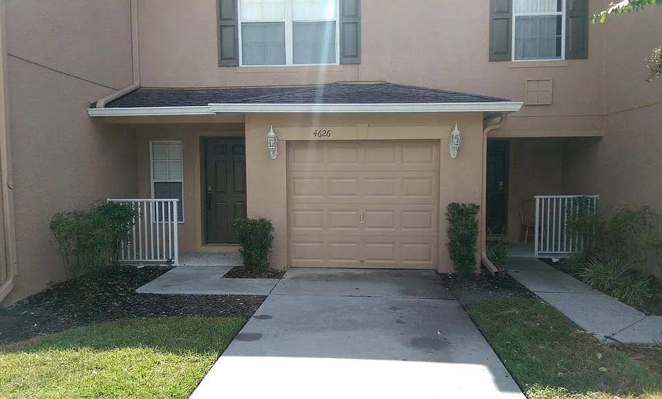 4626 Lacebark Trl