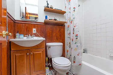 Rented by MySpaceNYC