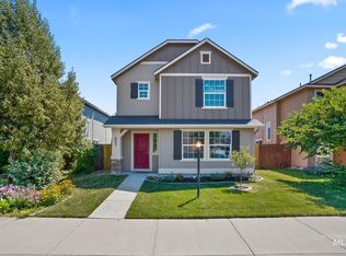 662 N Carisbrooke Ave, Meridian, ID 83642