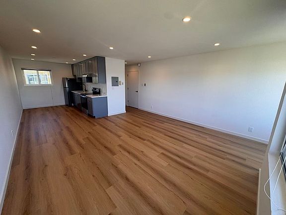 4th image of 136 9th Ave APT 301