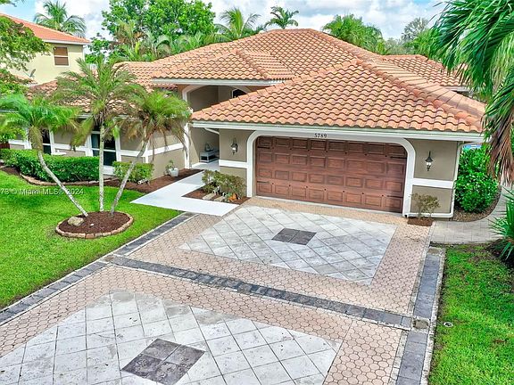 2nd image of 5789 NW 48th Ct
