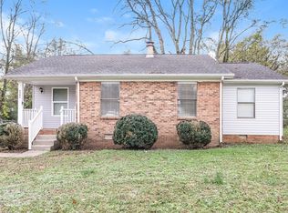 2383 Paddock Dr, Murfreesboro, TN 37128