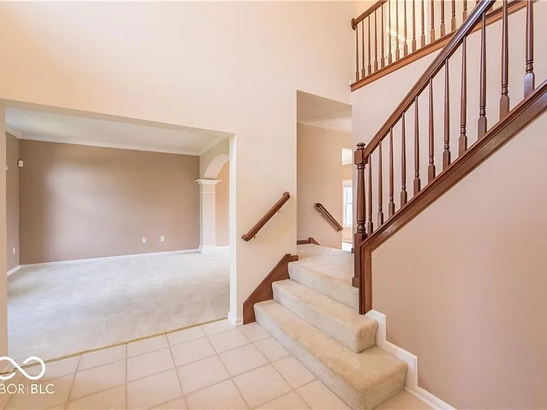 15151 New Haven Dr — Photo 5
