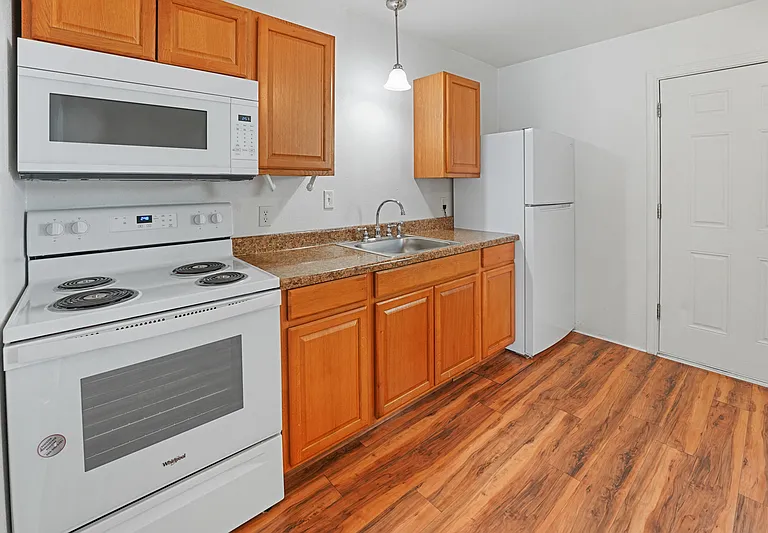 720 Pritchett Ln #16 — Photo 8