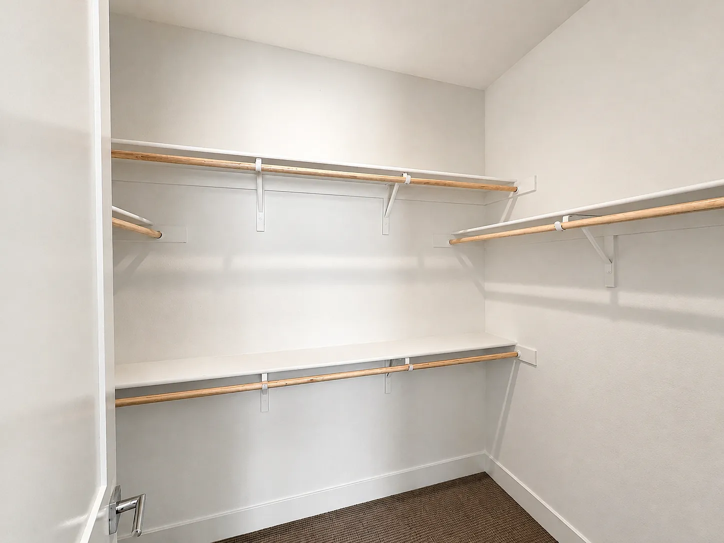 3 bed, 1717 sqft, $5,000 — Photo 3