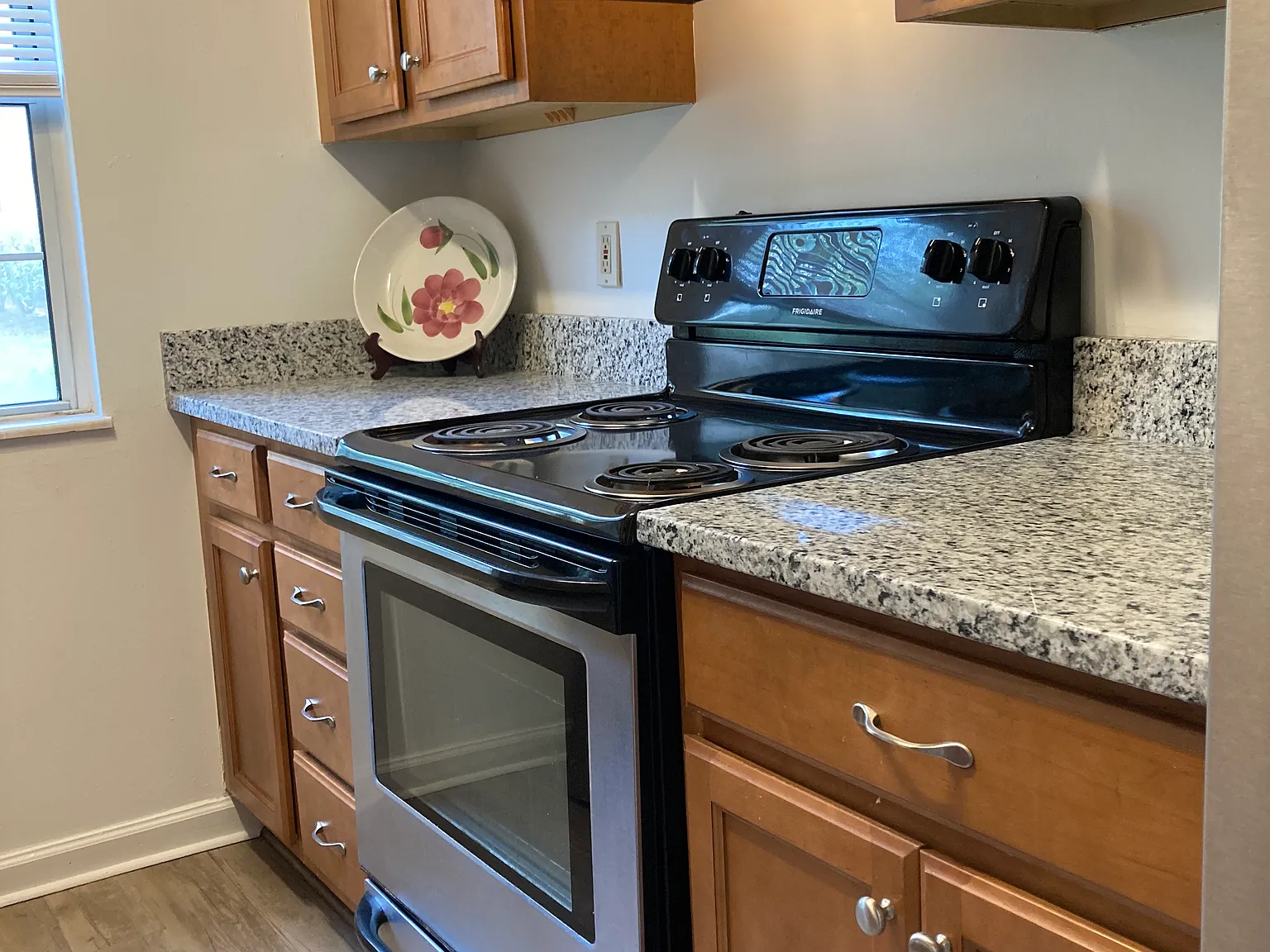 2 bed, 1078 sqft, $1,950 — Photo 4