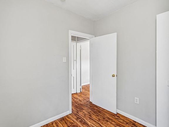 4th image of 3509 Indian Queen Ln #3F
