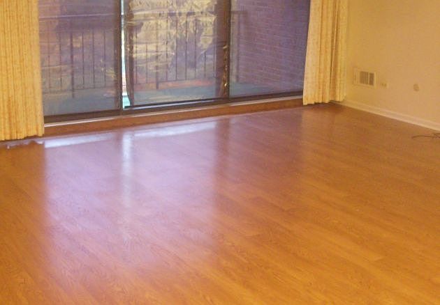 1st image of 7510 Farmingdale Dr APT 204