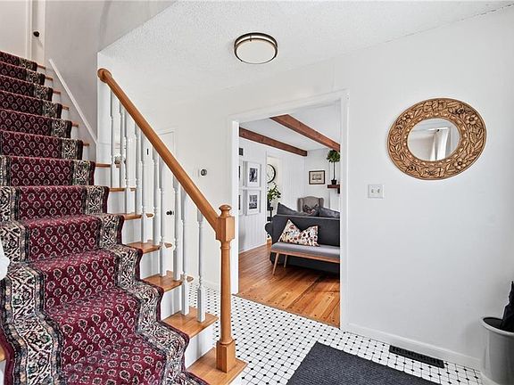 2nd image of 1609 NE 68th Ter