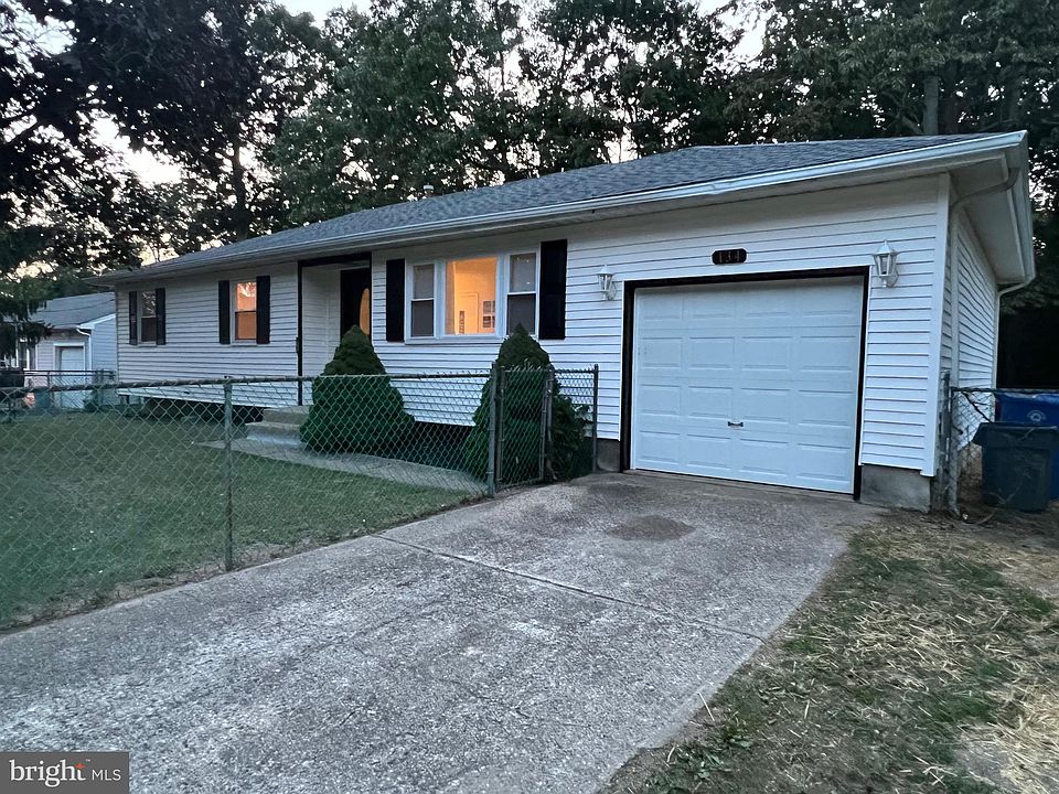 1st image of 134 Hargrove Ave
