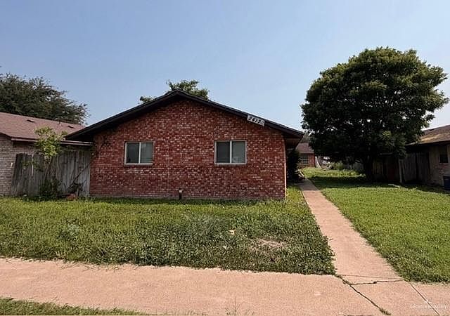 1st image of 2417 Tamarack Ave