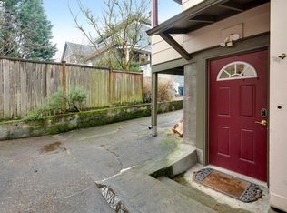 3024 SE 8th Ave #B, Portland, OR