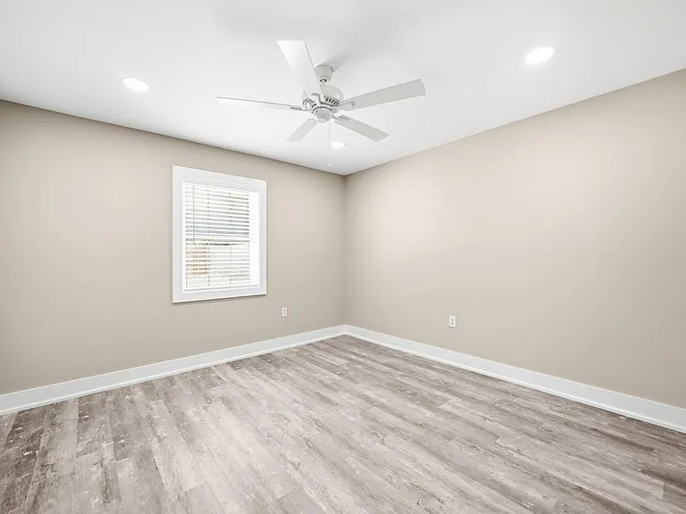 942 Rue De Palms Dr — Photo 20