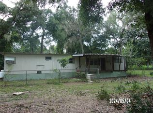 16964 NE 2nd Street Rd, Silver Springs, FL 34488