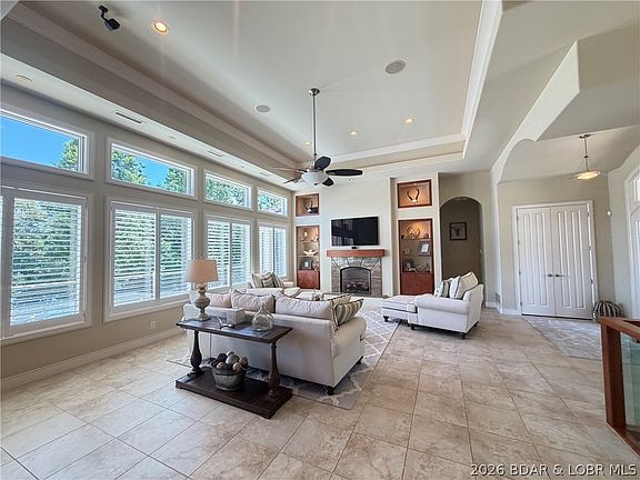 4th image of 440 Brookhaven Ln