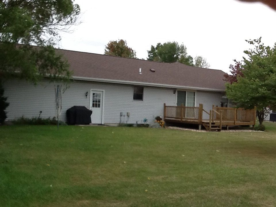 2nd image of 2751 Montague Dr
