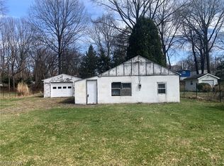 3605 Franklin Rd, Stow, OH 44224