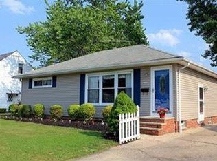 30104 Oakdale Rd, Willowick, OH 44095