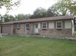 8398 Belle Bluff Dr, Grand Blanc, MI 48439