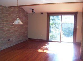 118 Sprague Ln, North East, PA 16428