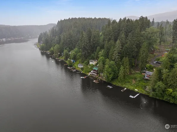 39616 Ski Park Road E, Eatonville, WA 98328