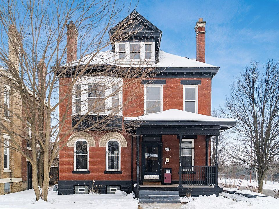 1st image of 572 Linwood Ave