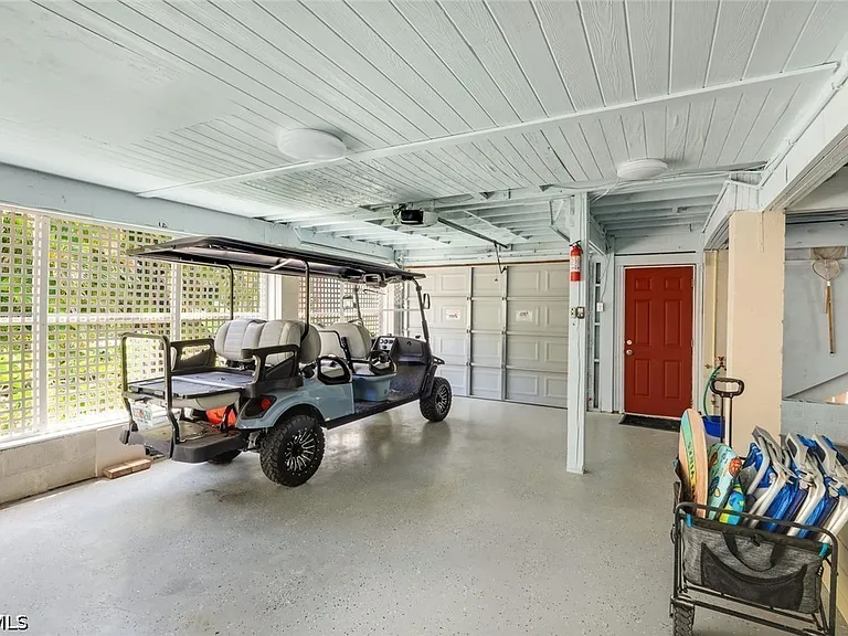 21580 Indian Bayou Dr #582 — Photo 34