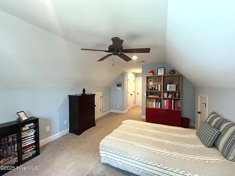 22 Starlit Ln — Photo 41