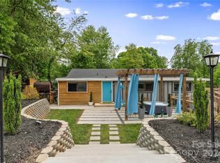 10 Lorenz Ln, Asheville, NC 28806