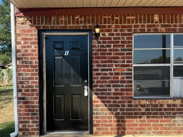 Charleston Apts, 617 S Hancock St APT 1, Charleston, AR 72933