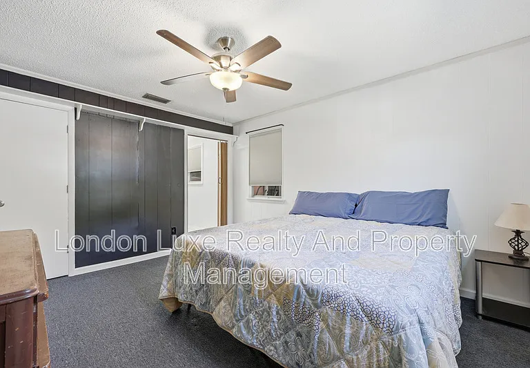 9246 Bearden Rd — Photo 18