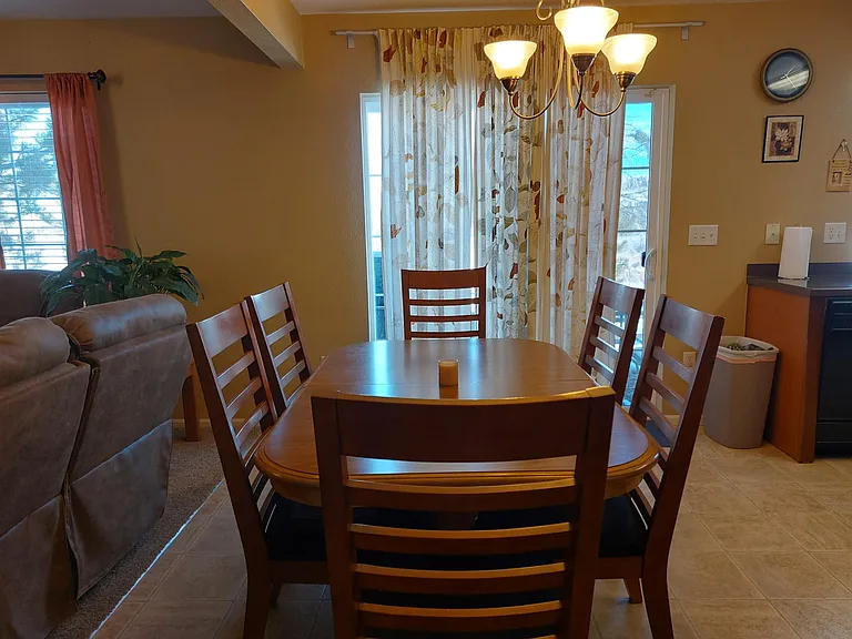 2521 Coach House Loop — Photo 5