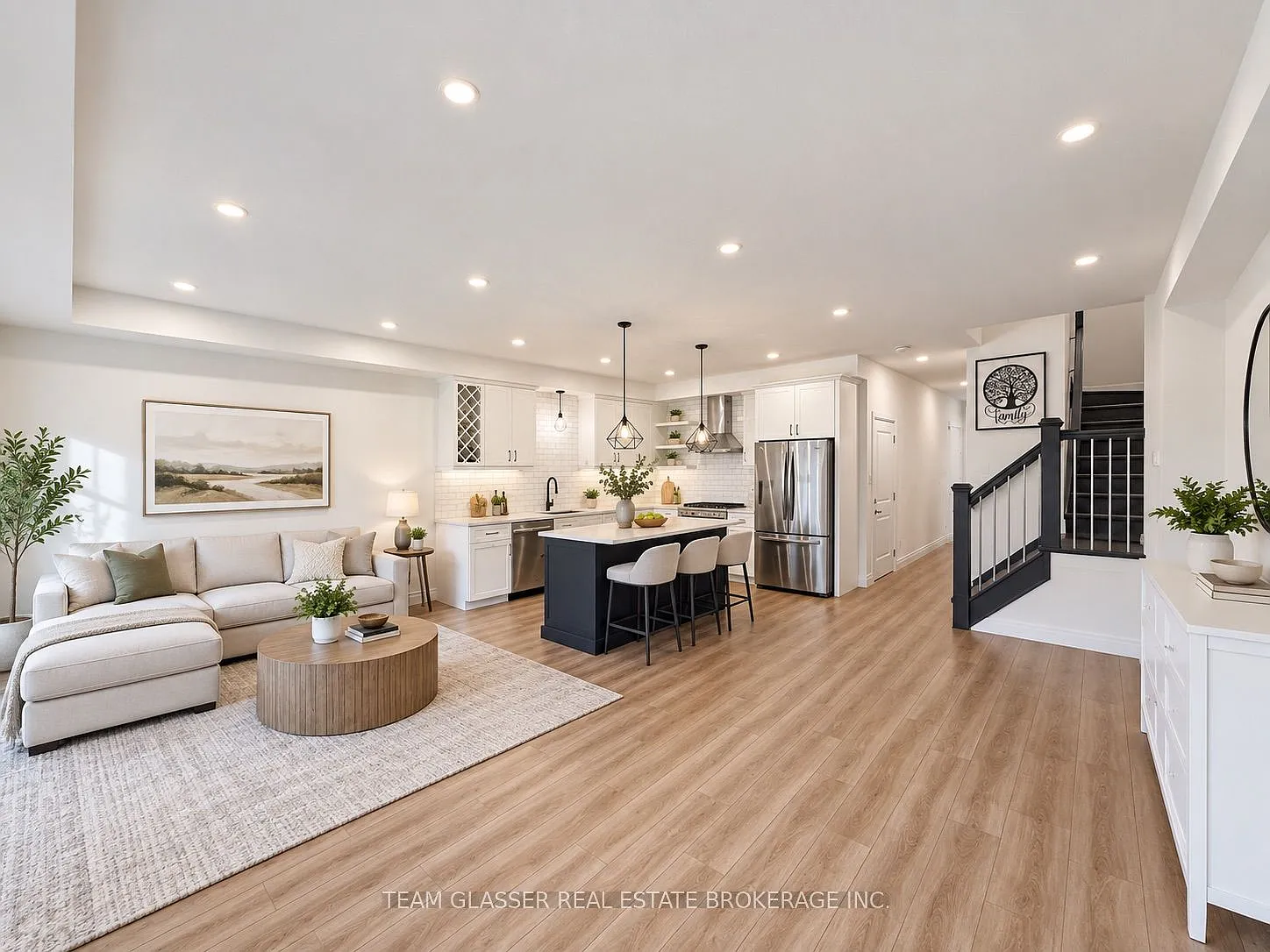3 bed, $2,600 — Photo 4