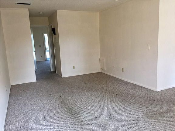 5th image of 1225 NW 21st St #17-1712