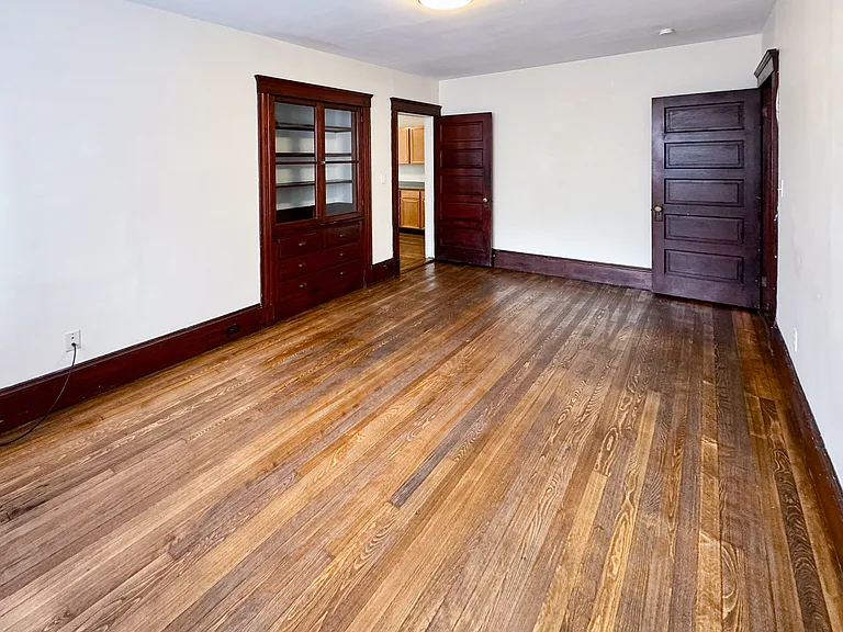 9 Fairfield St #1 — Photo 7