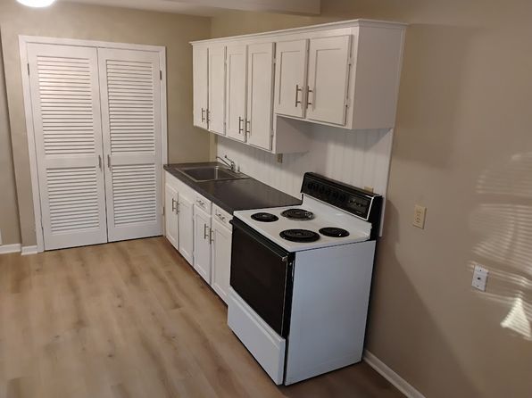 504 N Newsom St #2