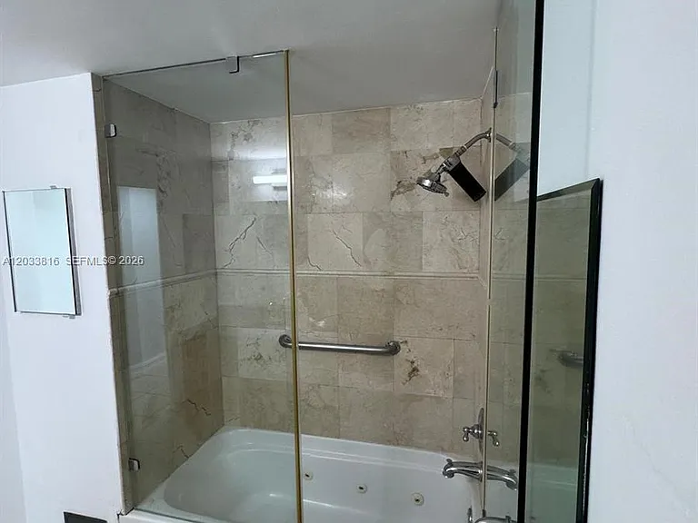 1 Glen Royal Pkwy #1202 — Photo 12