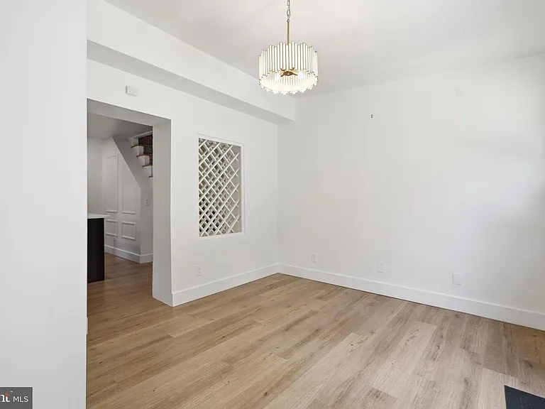 708 I St SE #A — Photo 15