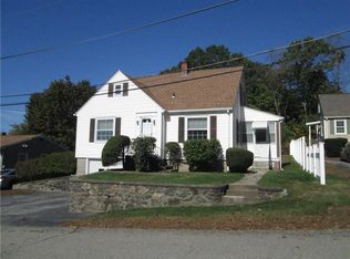 52 Bartlett St, Woonsocket, RI 02895