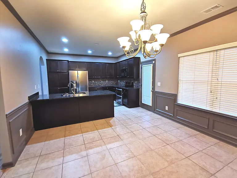 3087 Judith Ct — Photo 10